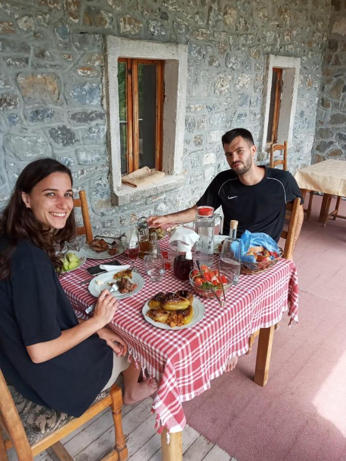 Hotel Bujtina Carku Theth Exteriér fotografie