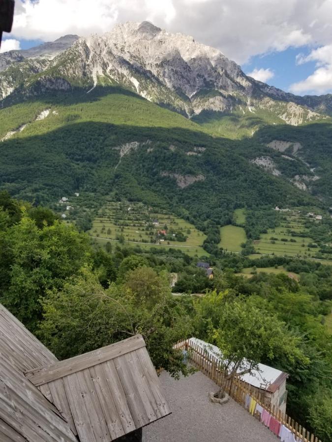 Hotel Bujtina Carku Theth Exteriér fotografie