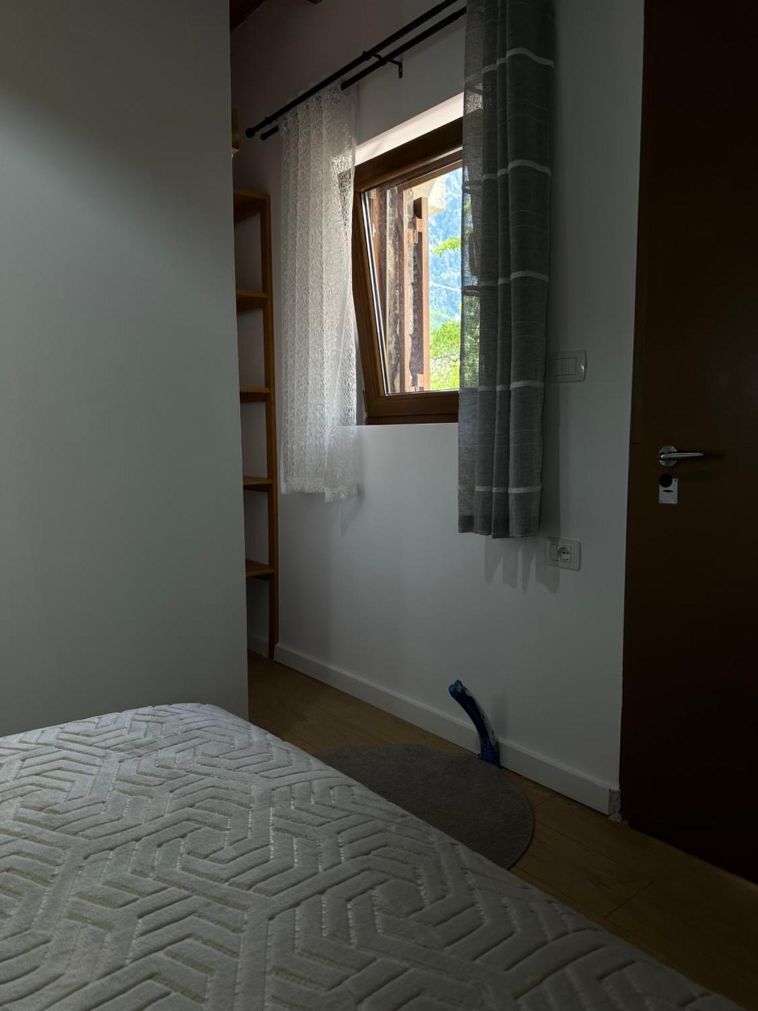Hotel Bujtina Carku Theth Exteriér fotografie
