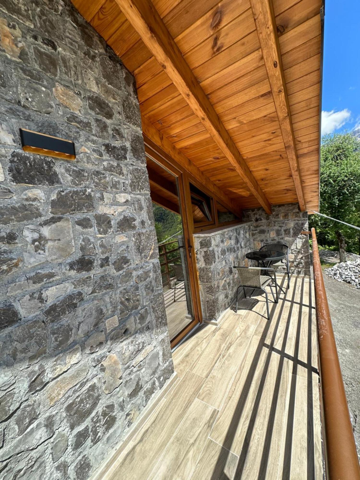 Hotel Bujtina Carku Theth Exteriér fotografie