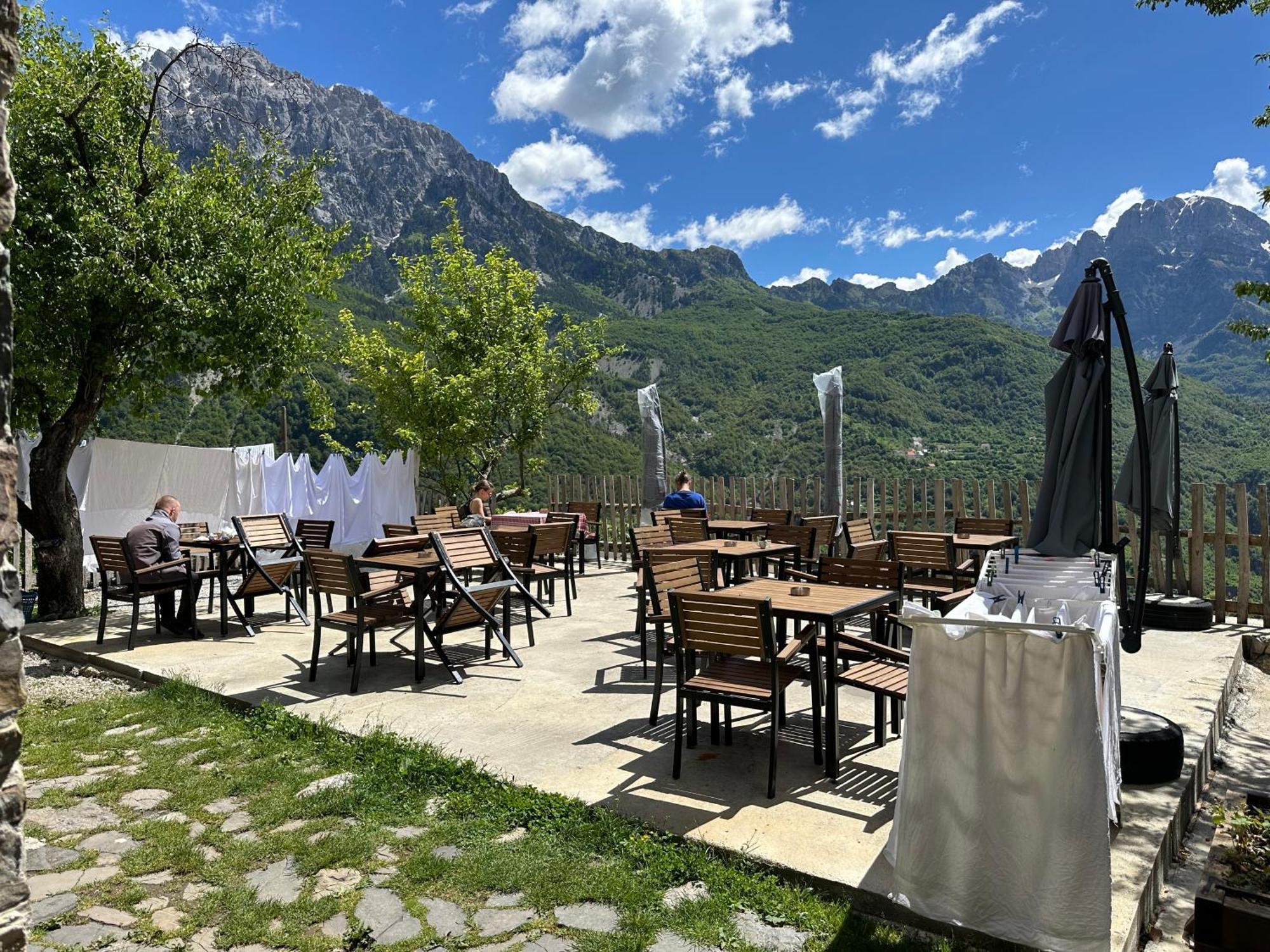 Hotel Bujtina Carku Theth Exteriér fotografie
