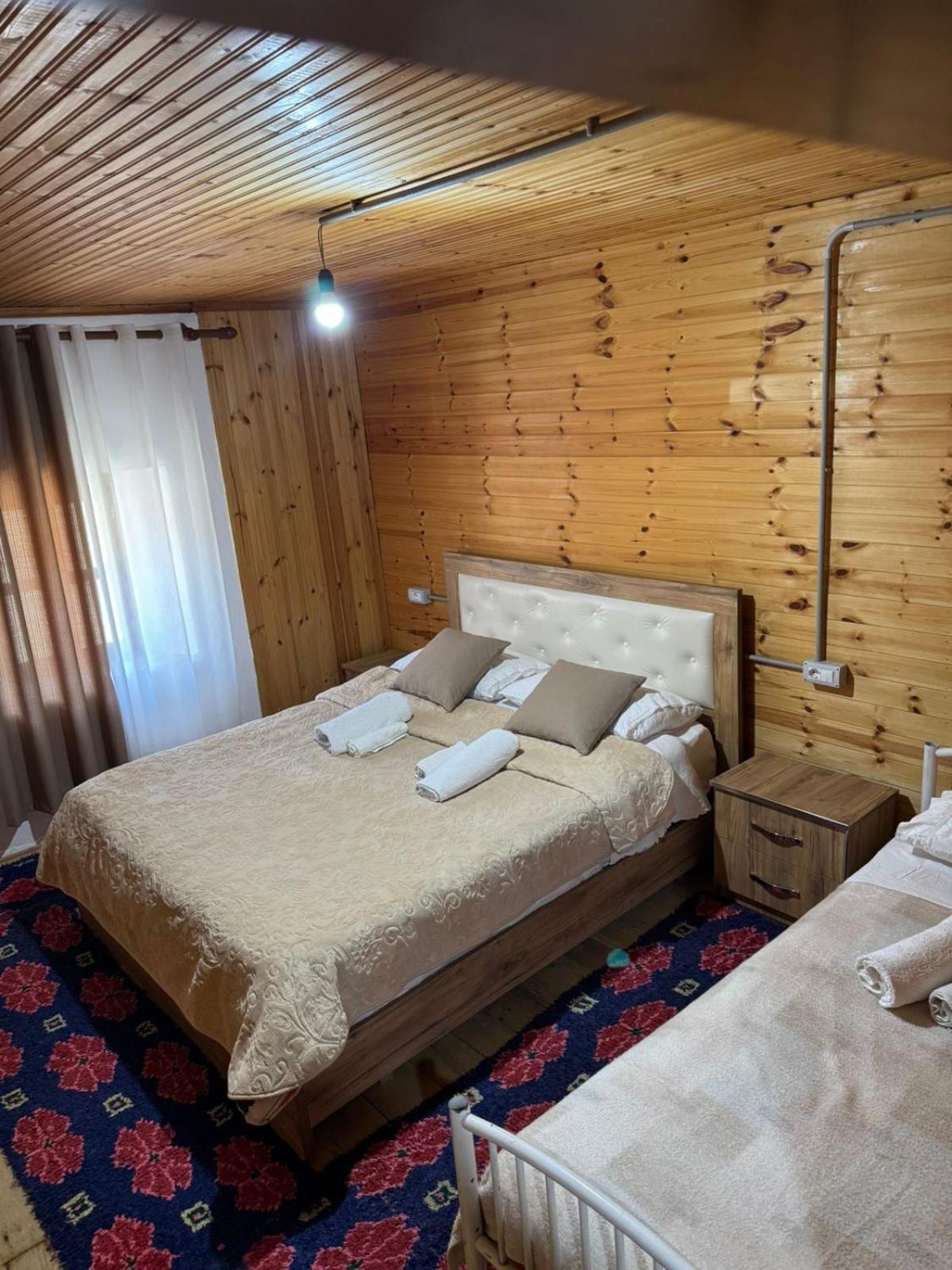 Hotel Bujtina Carku Theth Exteriér fotografie